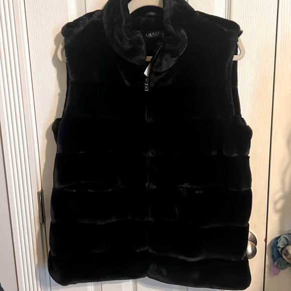 🖤RALPH LAUREN NWT VEST SIZE M🖤 - Picture 1 of 3